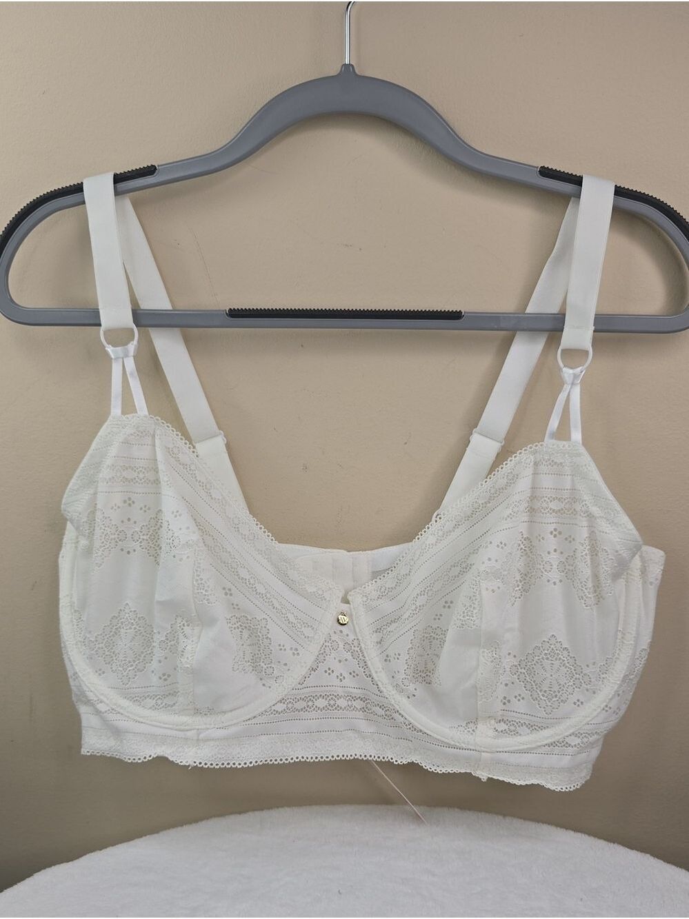 Adore Me Zooey Unlined Bra Sz 44D NWT